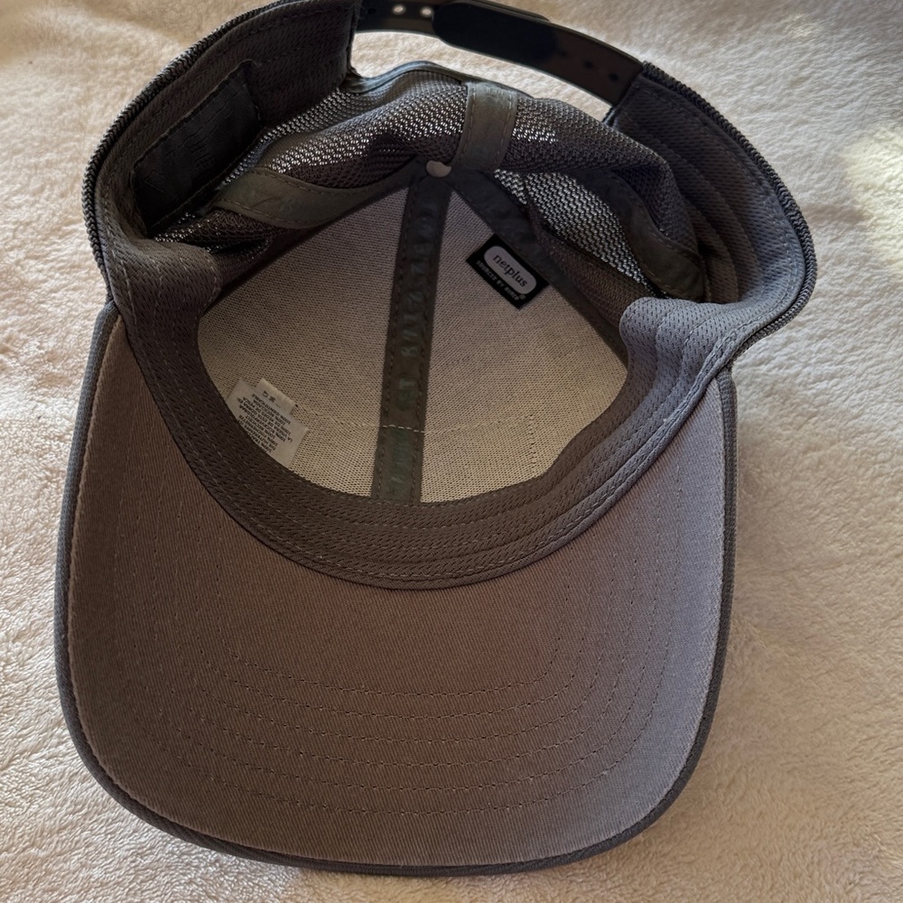 Yeti Trucker Hat - Picture 2 of 3